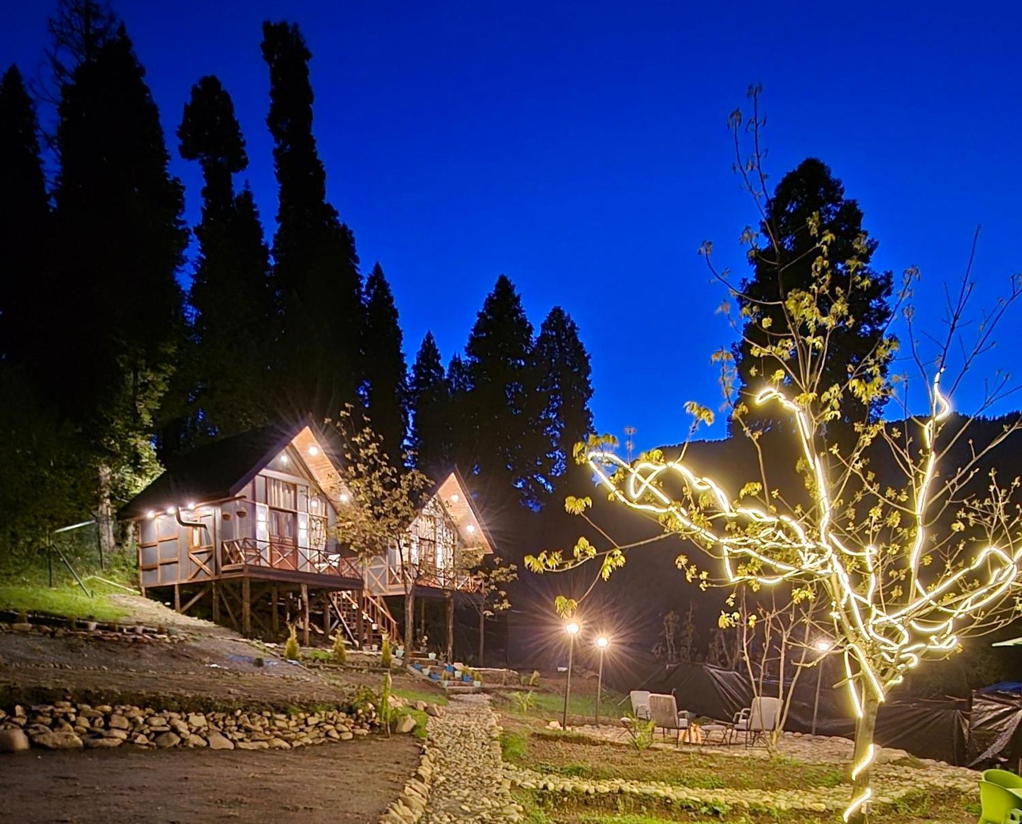 Solomons Gray Villa Tangmarg Exterior photo